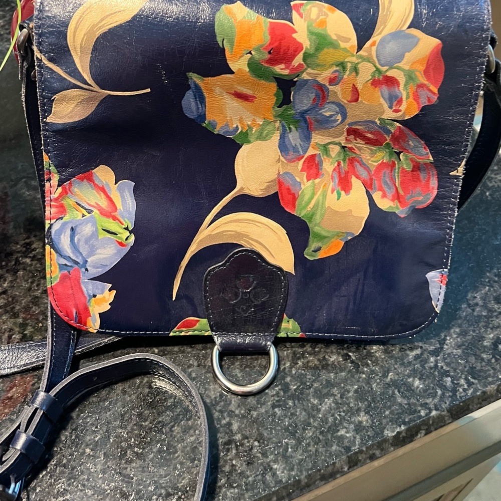 Lovely Patricia Nash bag
